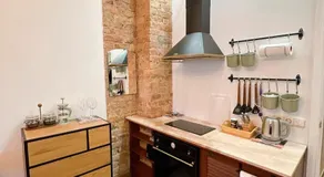 Cozy 33m2 2-room Studio Apartment in City Center - Image 3