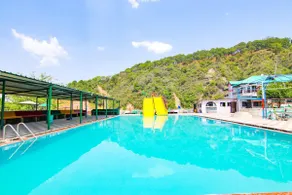 Hotel Wonder Land - Image 2