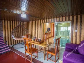 Yunfeng Manor - Image 4