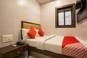 Townhouse Oak Ulwe - Image 1
