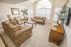 Royal Palm Bay 3 Bedroom Condo Resort Pool 10 Min Disney - Image 4