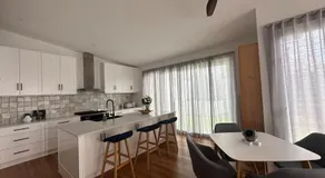 Plumeria Cottage Private Coastal Retreat by Australia No 1 Beach - Image 3