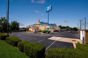 Suburban Studios Chattanooga Northeast - Ooltewah - Image 5