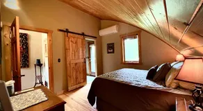 Moss Mountain Inn - Image 2