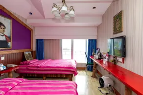 Qingdao Huake Holiday Hotel - Image 5