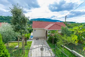Villa Holiday home Zvečanje - Image 4
