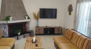 Ioanna's Home - Image 5