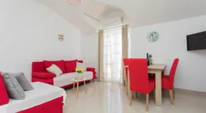 Beach Apartments Mediteran - Image 2