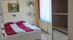 Akác Vendégház - Image 2
