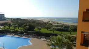 Apartamento primera linea Isla Canela - Image 3