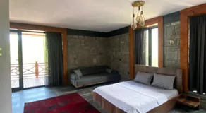Copper villa - Image 2