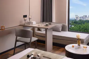 Atour Hotel Chengdu Longquan Shimao Plaza - Image 3