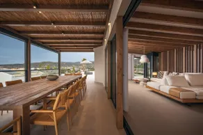 7 Bedrooms Villa with Rooftop Heated Pool - Image 3