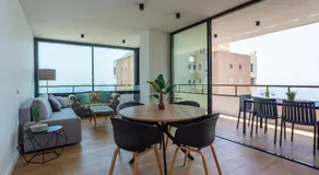 Playamar Waterfront Exclusive Apartment and views Tower 2 Fl 14 - Image 5