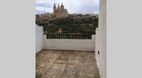 Mellieha Luxury Penthouse with sea & country views - Image 3