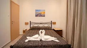 Karnagio Rooms - Image 2