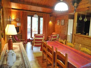 Cozy, Wooden Chalet With Deck, Just 15 Km. From Durbuy - Image 4