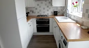 "Woodbrook" 2 Bedroom House - Image 3