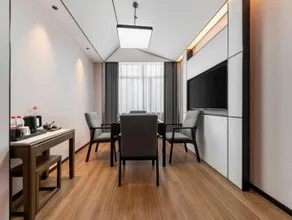Green Inn (Changfeng Avenue Branch, Junxian County) - Image 4