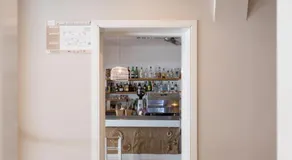 Hotel Petit - Image 4
