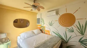 Sunset Hut Hostel - Image 2