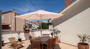 Appartements Dominique, with private terrace - Image 4