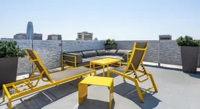 Serene 1 Bedroom apartment with fitness room in SF - Image 4