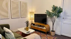 Beautiful 2-bedroom apartment, ideal for families and professionals - Image 2