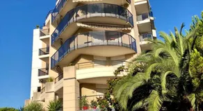 Front sea Luxury - Image 4