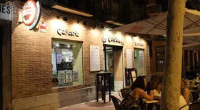 Hotel Cuatro Caños - Image 5
