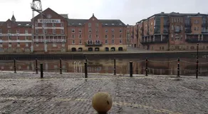 Lil's On The Waterfront - Image 4
