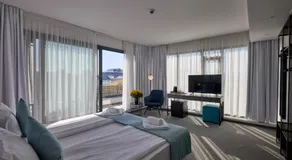 Bizarre Boutique Hotel - Image 2