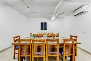 Olive Inn Serviced Apartments - Image 4
