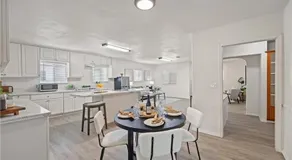4 bedrooms - Image 5