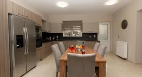Mary Luxury House - Image 4