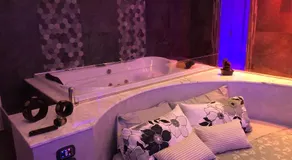 Assisi Luxury SPA Suite - Image 3