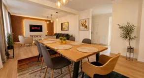 YFB I 130m2 Designwohnung mit 2 Bädern - Image 3