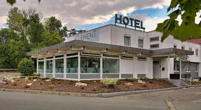 Hotel Clement - Bed & Breakfast - Image 2