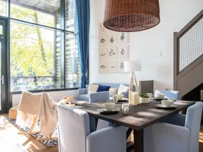 Waterside Luxury Escape - Image 4