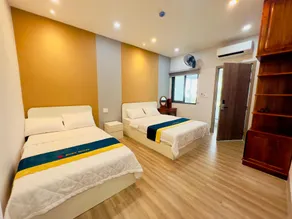 Ruby Hotel - Image 4