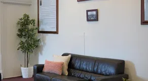 The Beaconsfield Hotel - Image 3