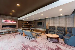 Courtyard by Marriott Louisville Downtown - Image 2