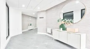 Sophisticated 2 Bedroom apartment in Solihull NEC - Image 4