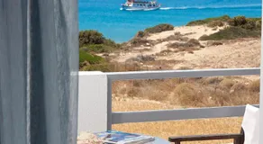 Muses Rooms Milos - Image 3