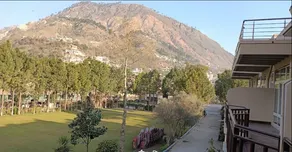 Neelum View Hotel - Image 3