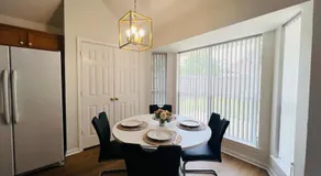 3BR-2 BA Cozy Hub Katy - Close to Cypress - Image 4