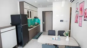 The Grand Opulence - Luxury 2-Bedroom Apartment - Image 4