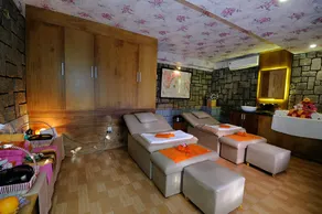Lavie en Rose Coffee & Spa Hotel - Image 2