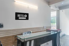 Hotel O The Grand Venice Mall Formerly VM Residency - Image 4