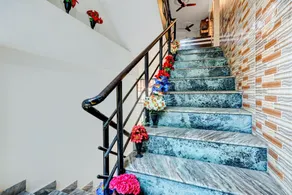 Super OYO Hotel O Adarsh Nagar Near Kavya Hospital - Image 3